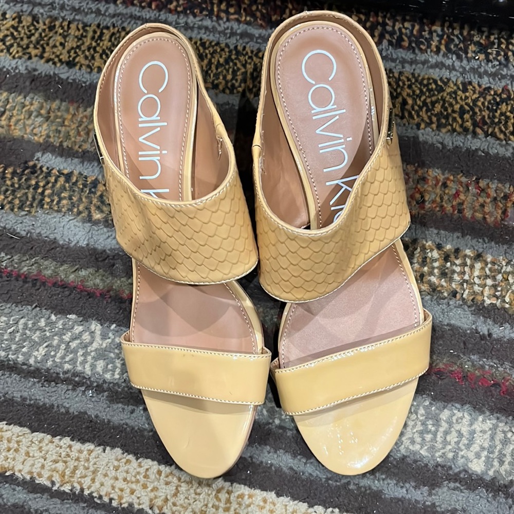 Calvin Klein Cecily heel sandals size 9